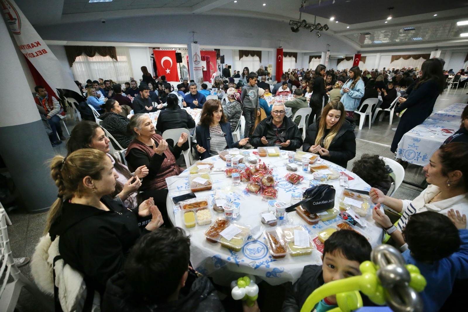 Karşıyaka Iftar (2)