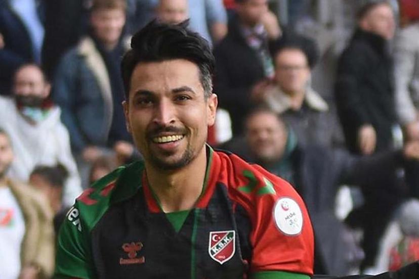 Karşıyaka'da Hamza Resmen Gitti