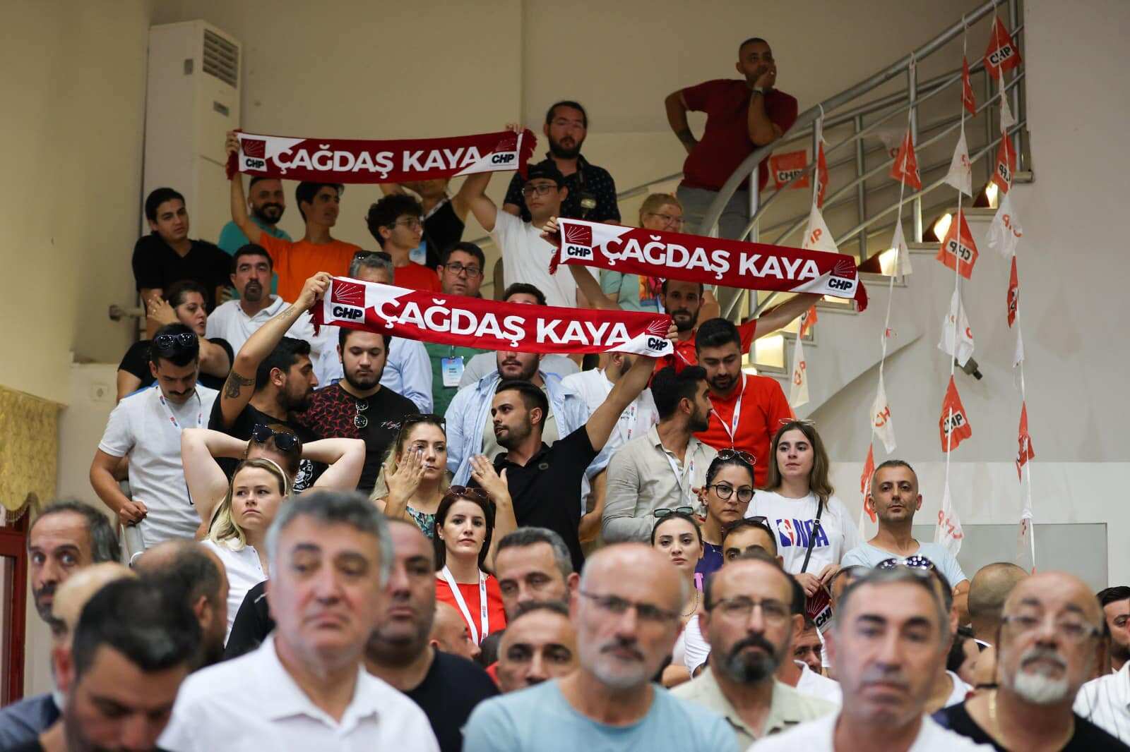 CHP Buca'da belirsizlik sürüyor...