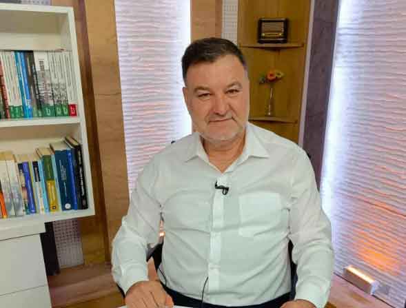 Kazım Kış: Sevgililer Günü’nün Cumartesi gününe denk gelmesi bizi geriye götürür