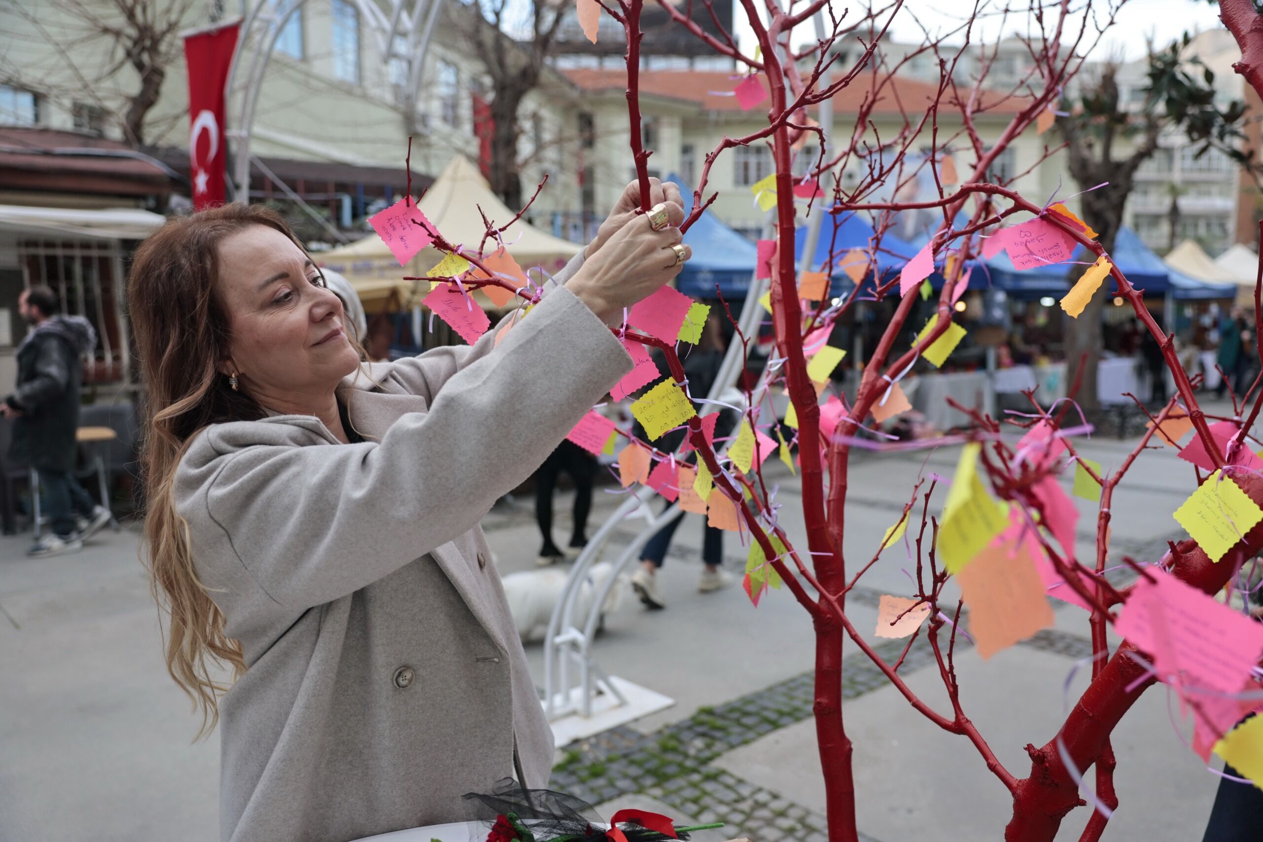 Konak’ın Sevgililer Günü El Emeği Kermesi Başladı (9)