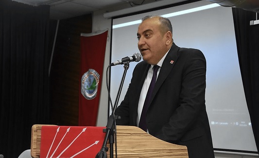 Murat Aküzüm: Hayırlı bir tur atmayı deneseydi yaptığı açıklamanın ne kadar komik olduğunu fark ederdi