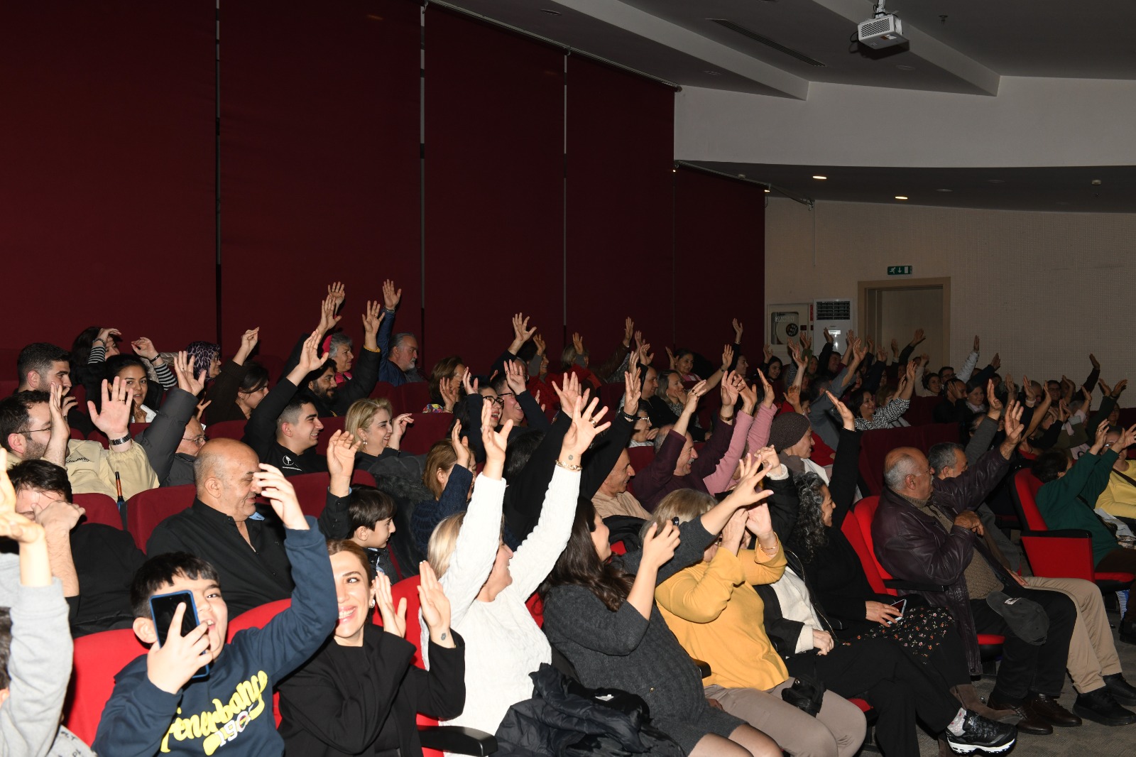 Müzi̇k Di̇nleti̇si̇ (5)