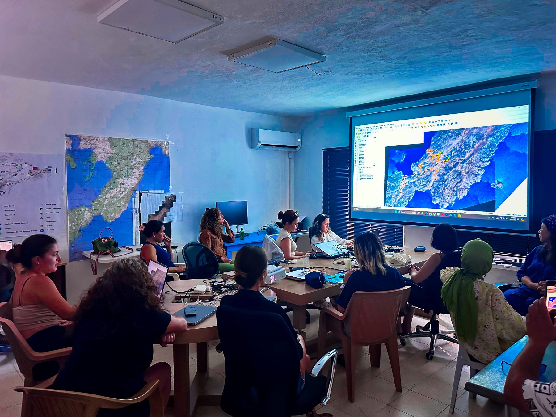 Ofis Çalışmalarından Bir Görünüm