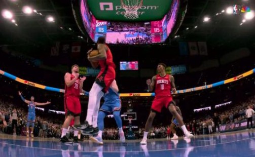 Houston iki maç aranın ardından galip