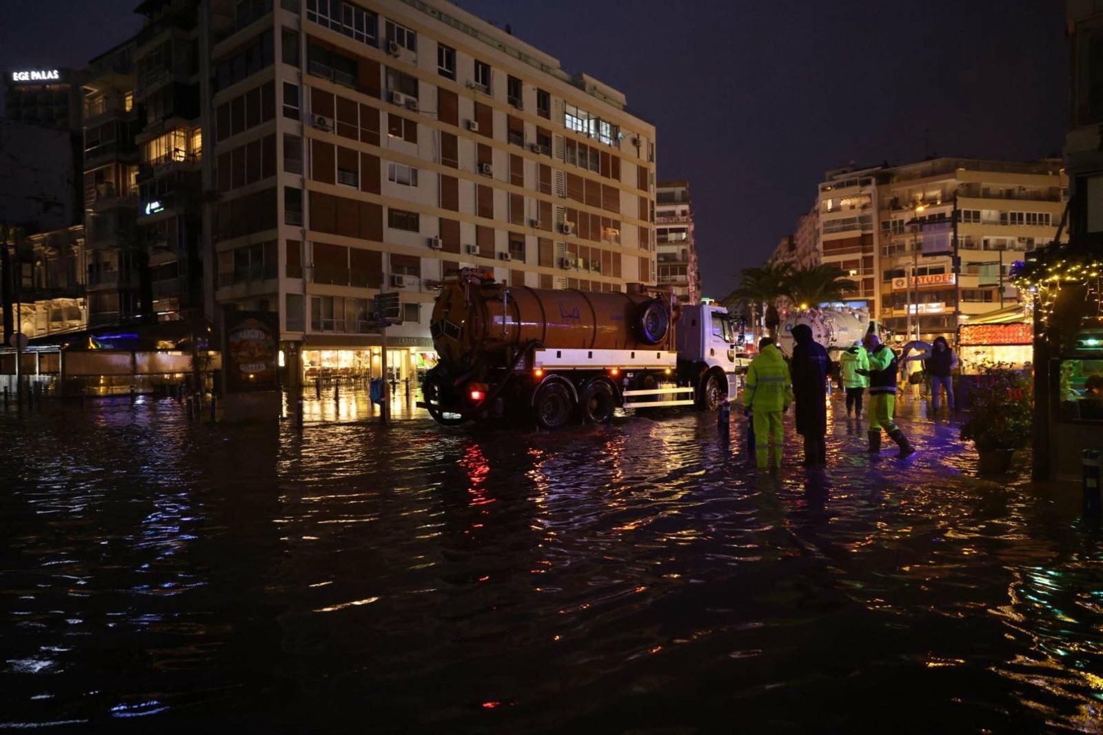 Bilimsel planlama şart: Şehri yeniden yükseltmeliyiz