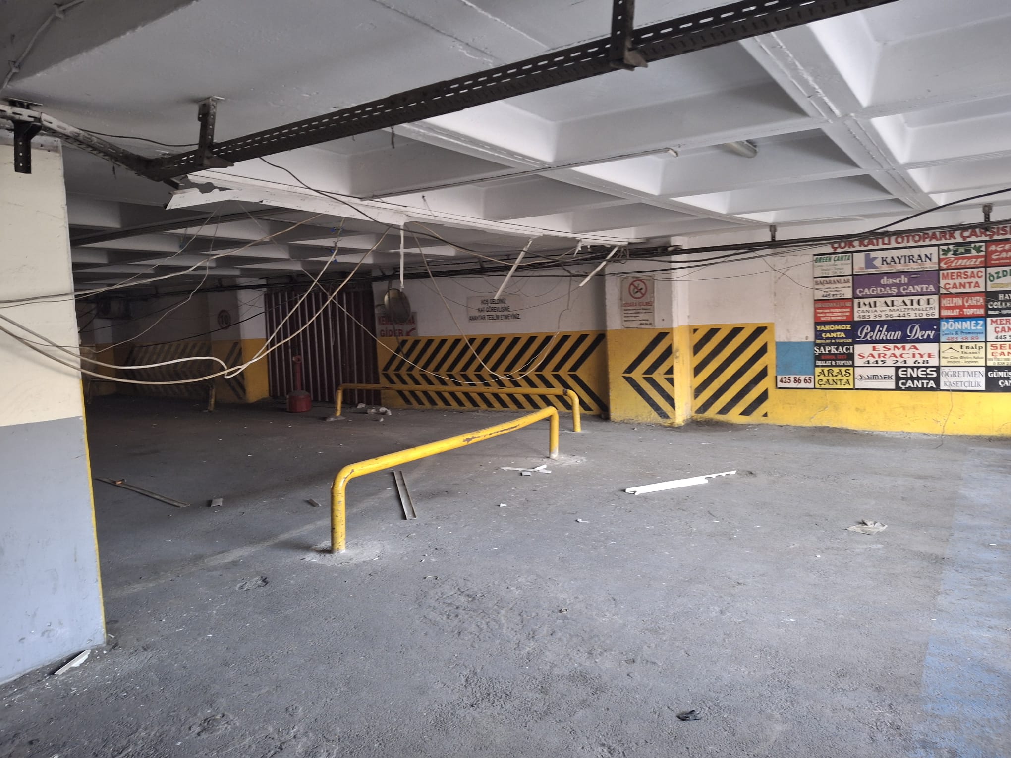 “Resmen yağmalıyorlar”