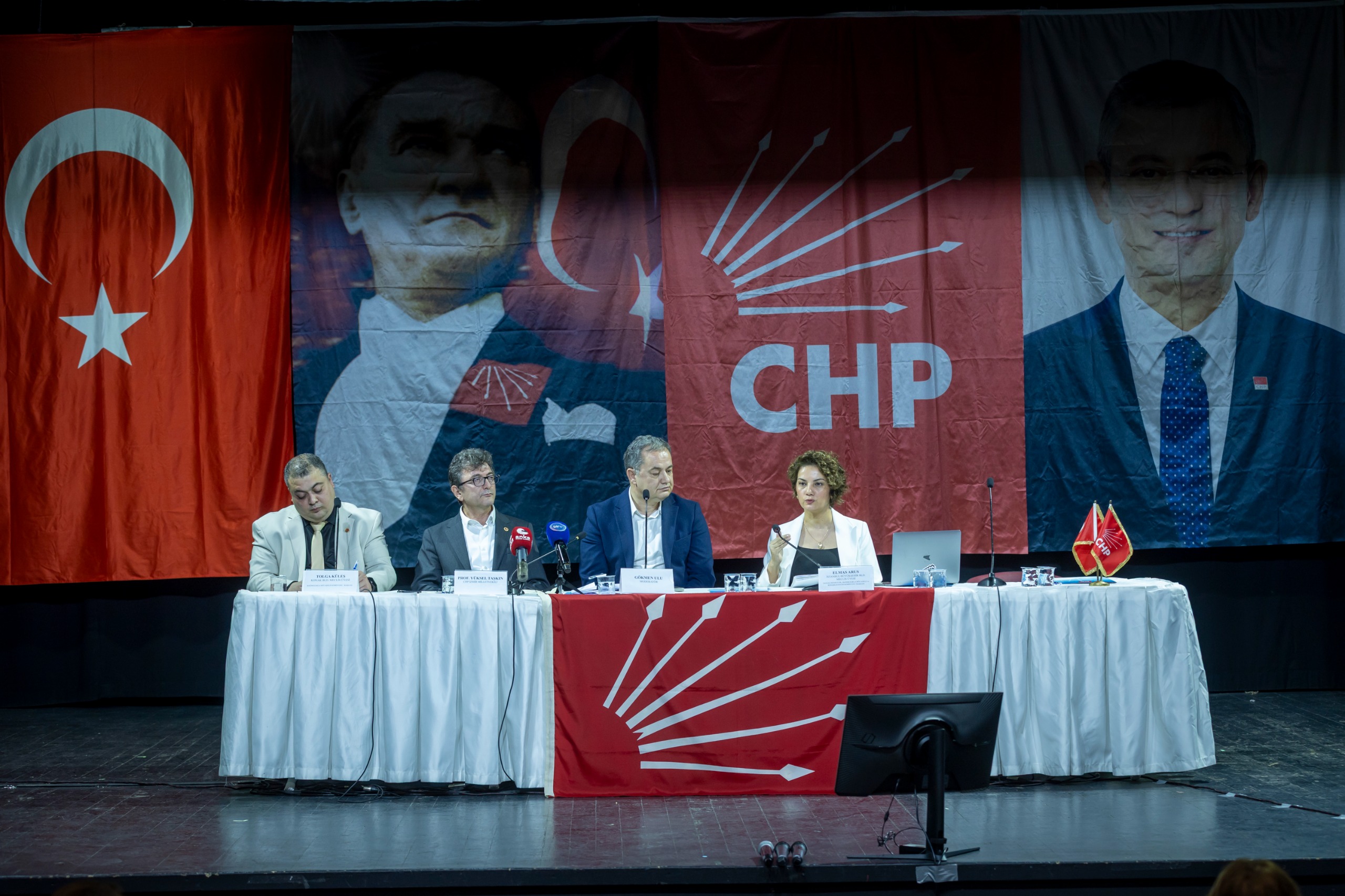 Romanların Sesi Konak’tan Yükseldi (6)