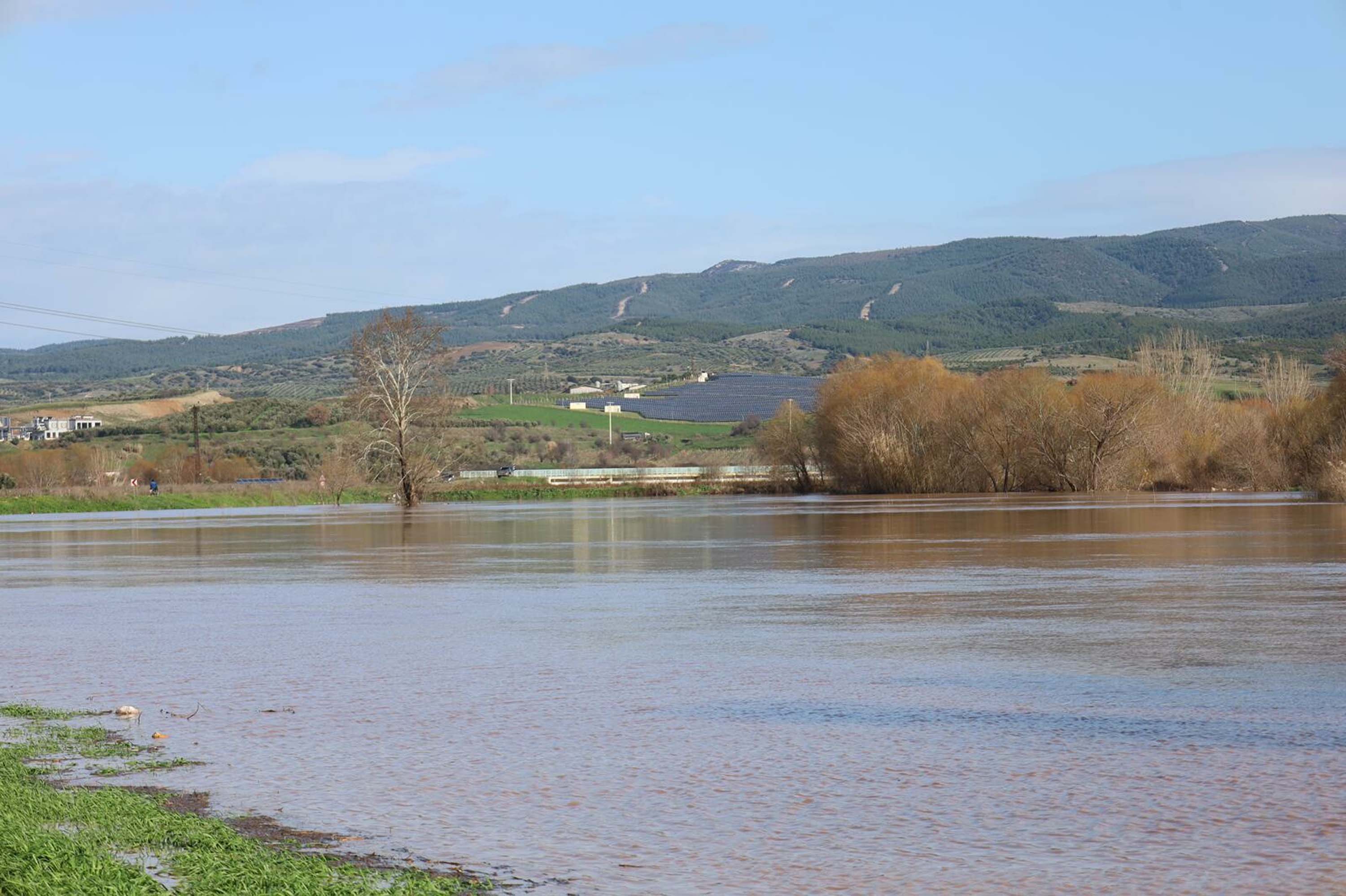 T U R G U T L U D A S A G A N A K N E D E N I Y L E G E D I Z N E H R 1154013 342672