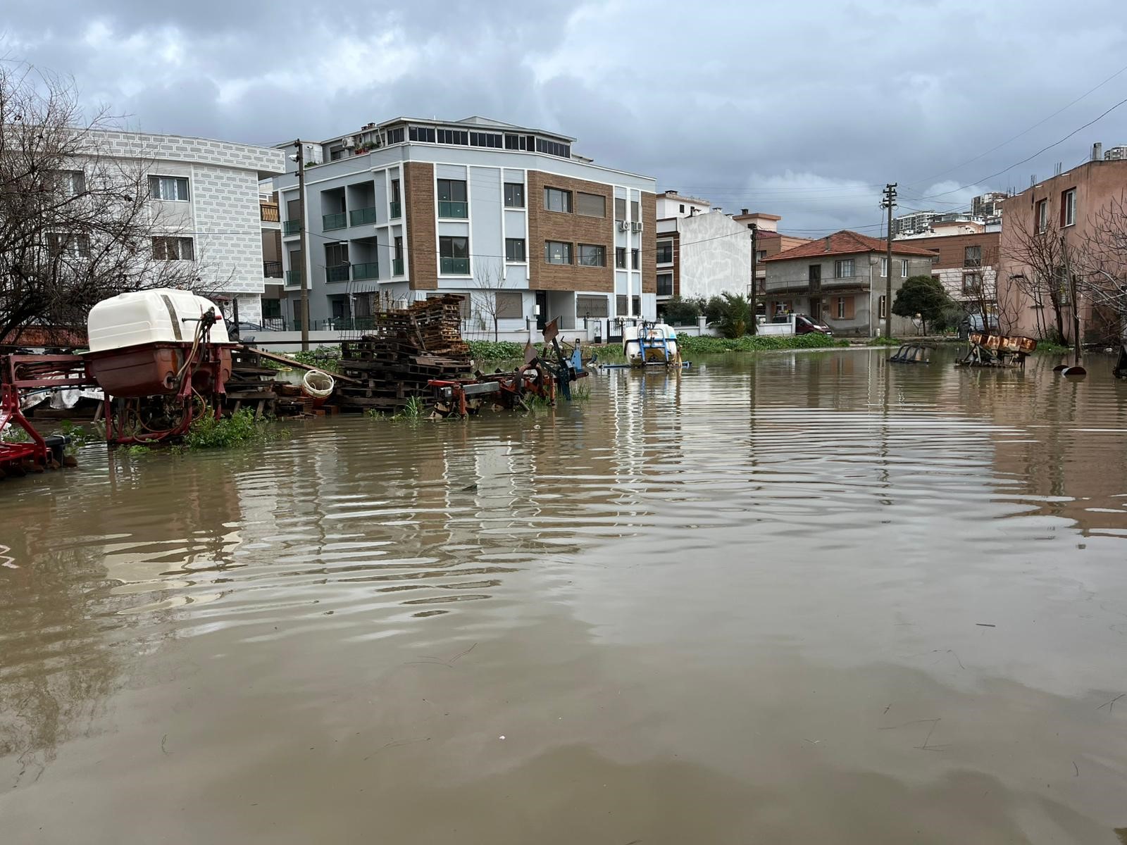 “Televizyonda Izlerdik, Başımıza Geldi”