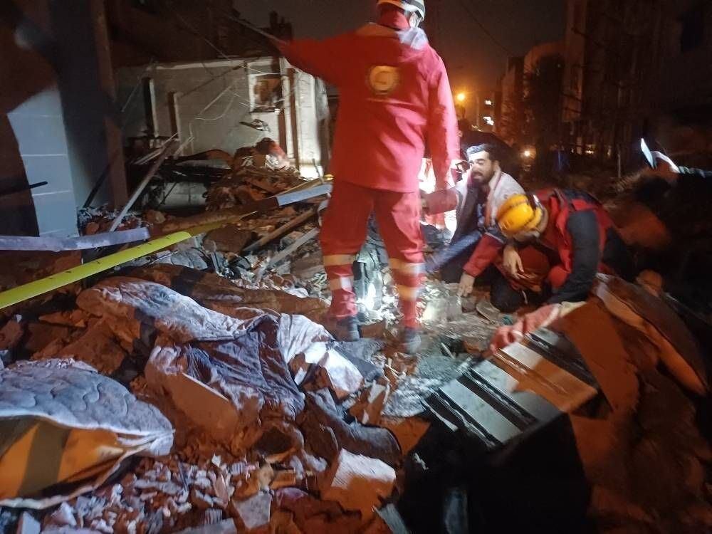 Abd Ve İsrail’in İran’a Yönelik Son Saldırılarında En Az 6 Kişi Hayatını Kaybe