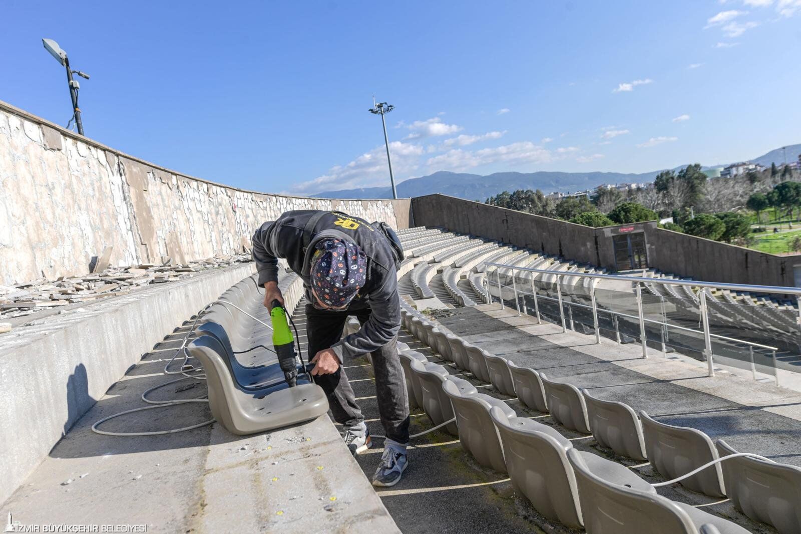 Aşık Veysel Amfi Tiyatro Tadilat 4