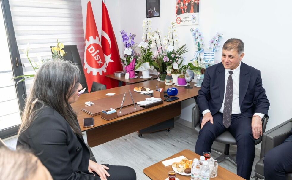 "Değişim hikayesi İzmir’den yazılabilir"