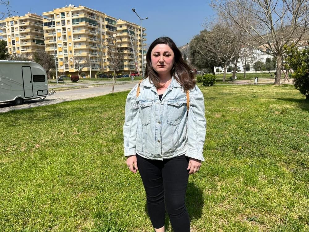 Bayraklı Belediyesinden Çıkarılan Işçi