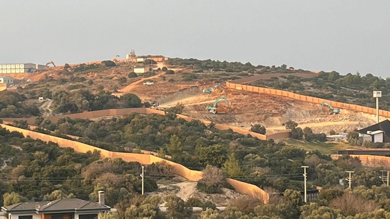 Aya Yorgi’de yapılan inşaatlar kaçaktır! Bu durum İzmirlilerin utancıdır! Büyükşehir ve Çeşme Belediyeleri harekete geçmeli!