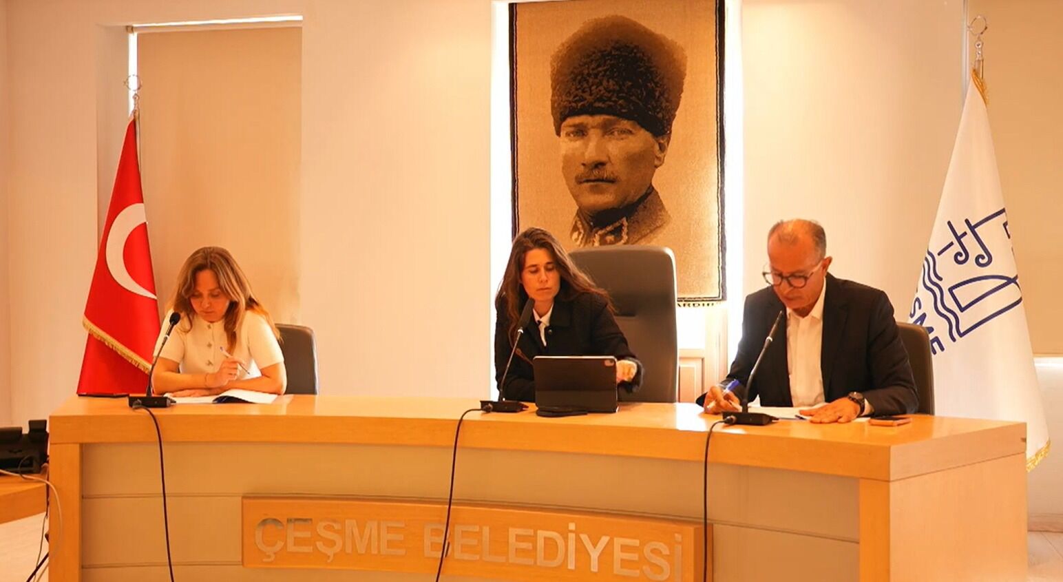 Kadro düzenlemeleri ve bağışlar onaylandı