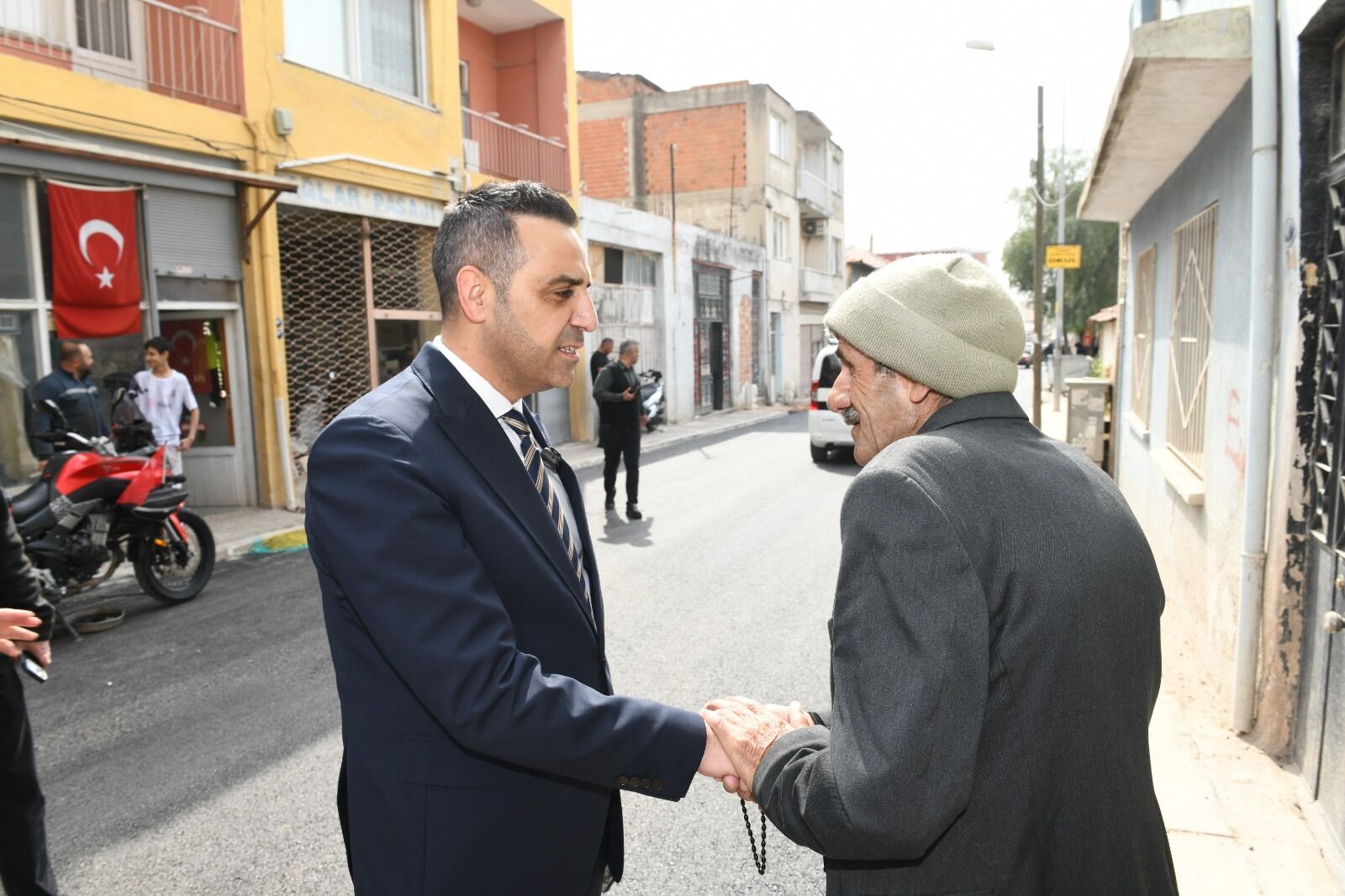 “Çiğli’nin yaşam kalitesini El birliğiyle artırıyoruz”