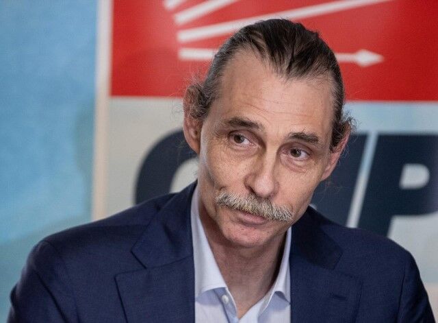 Erdal Beşikçioğlu