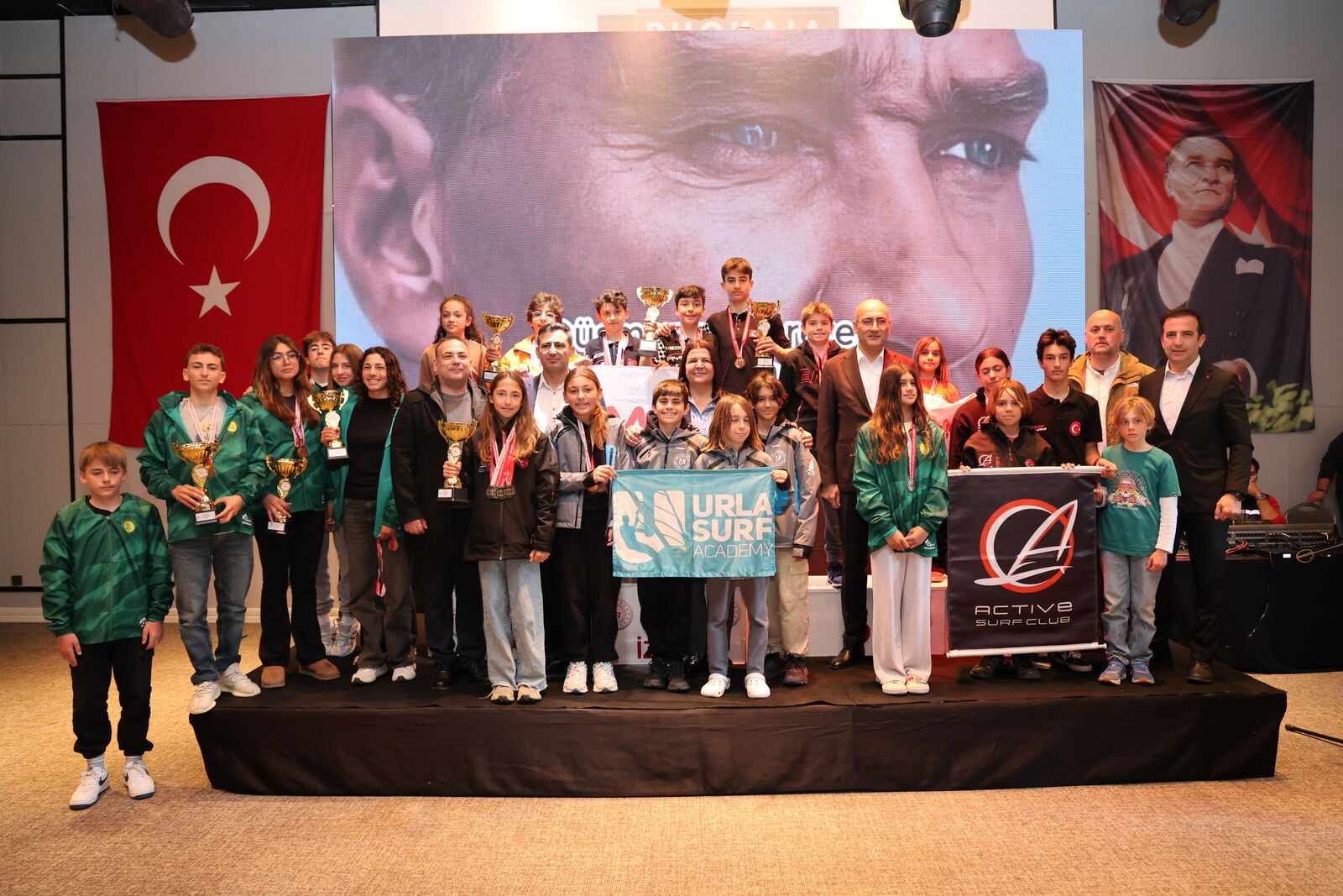 Dört günlük zorlu maraton: Ege’nin dalgalarında şampiyonluk arayışı