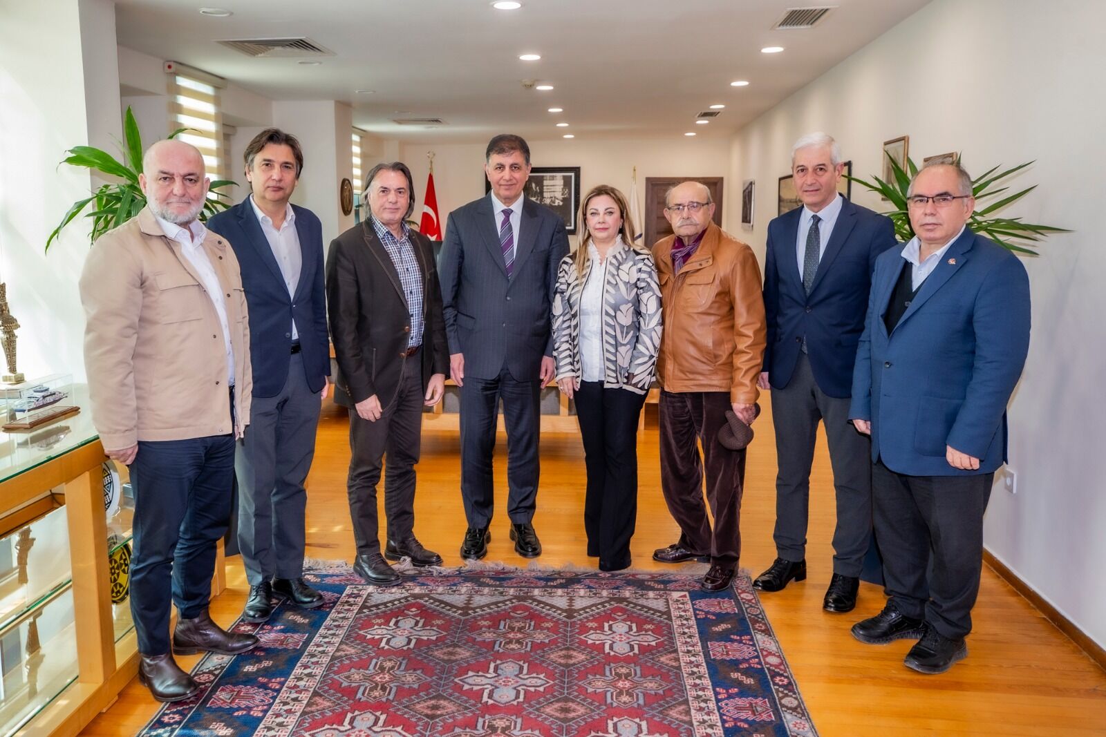 Gazetecilere İzelman Otoparkı