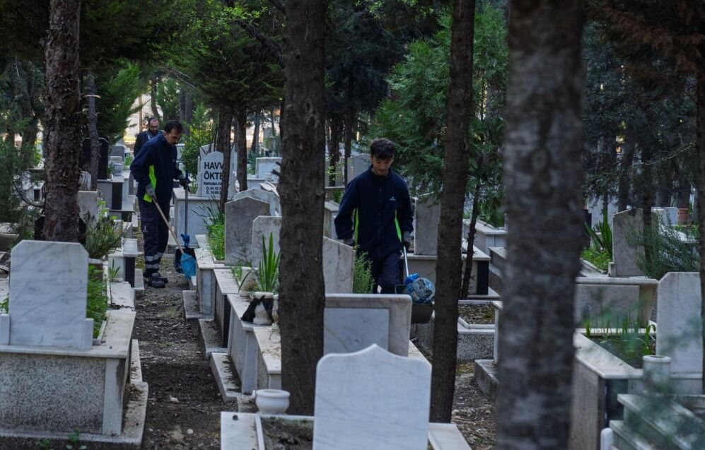 Mezarlıklar Dairesi’nden kapsamlı bakım açıklaması