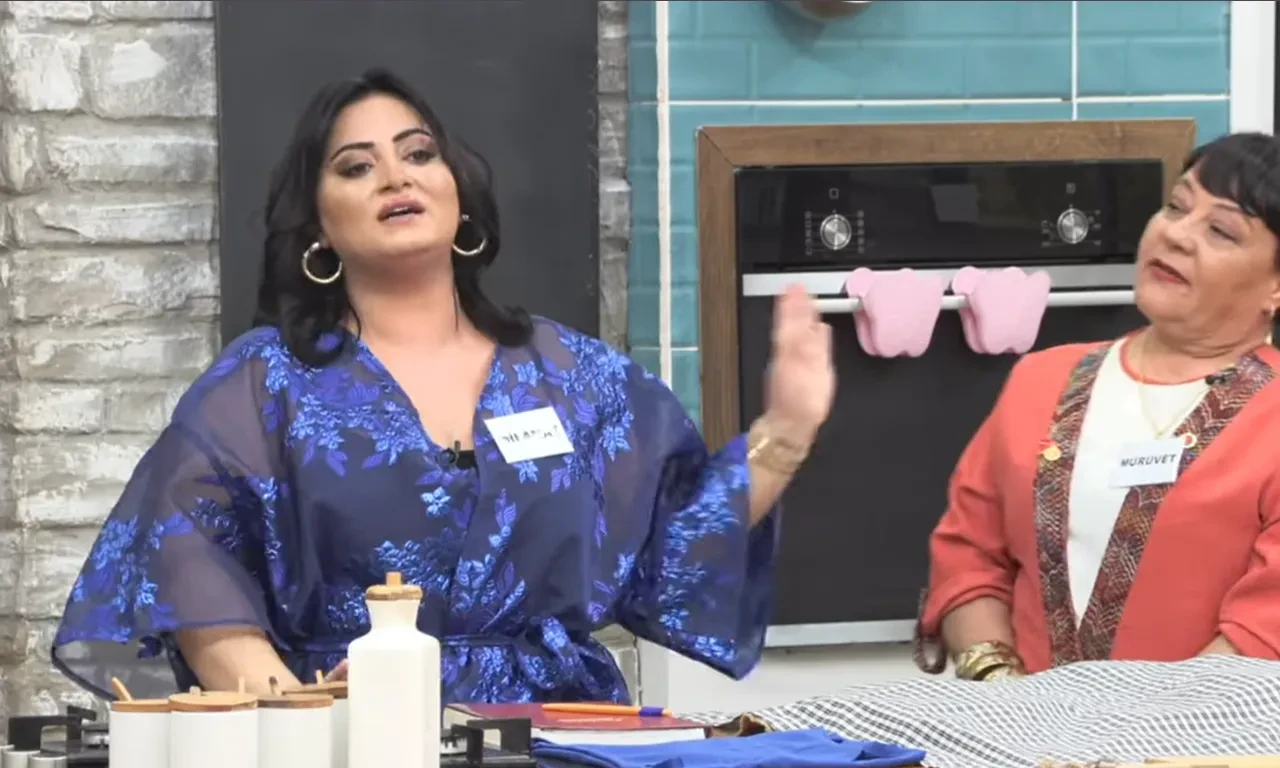 Gelinim Mutfakta Dilenay Kim