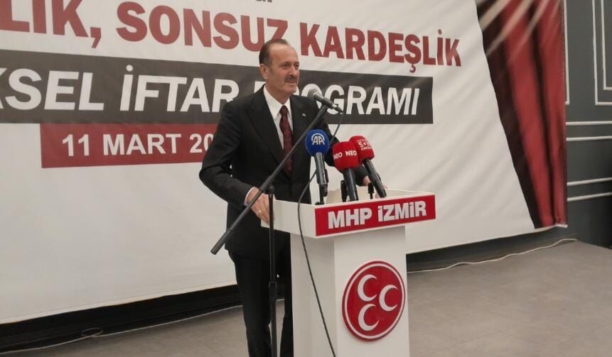 İzmir iftar mhp genel sekreteri Tamer Osmanağaoğlu