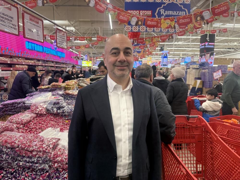 Indirim Yapan Market Kuyruğu 2