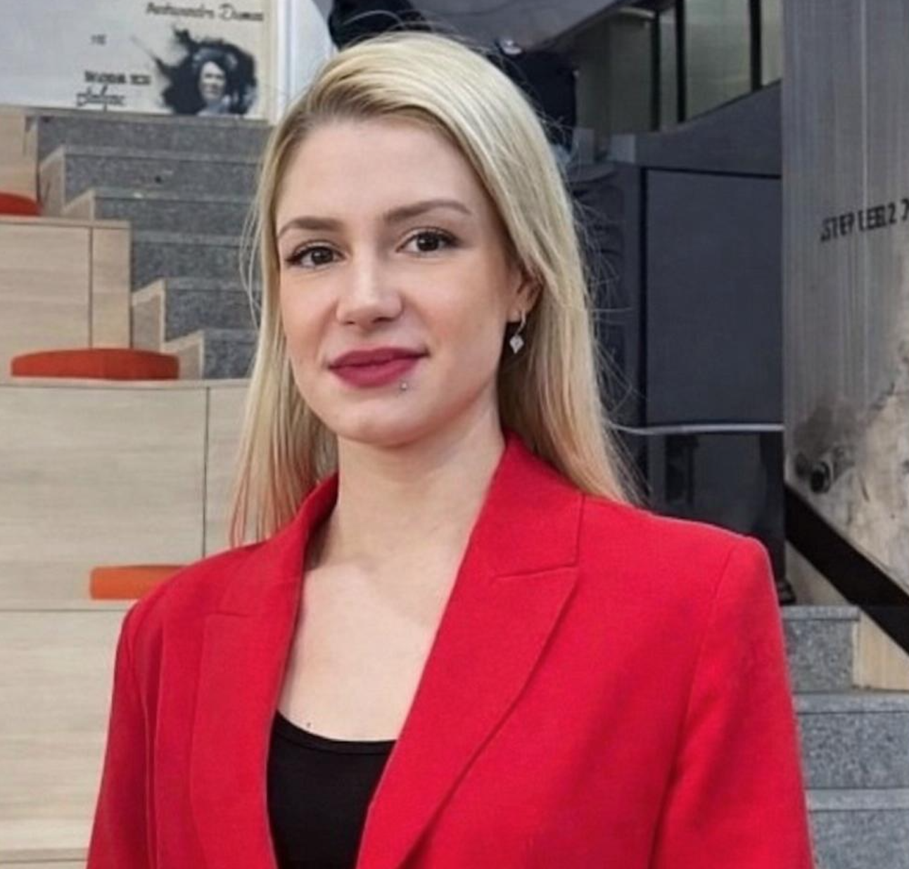 İrem Yüzer