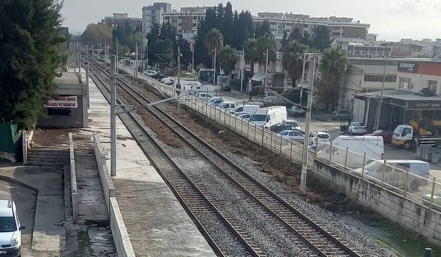 “Yüzüstü bırakılmış durumda”