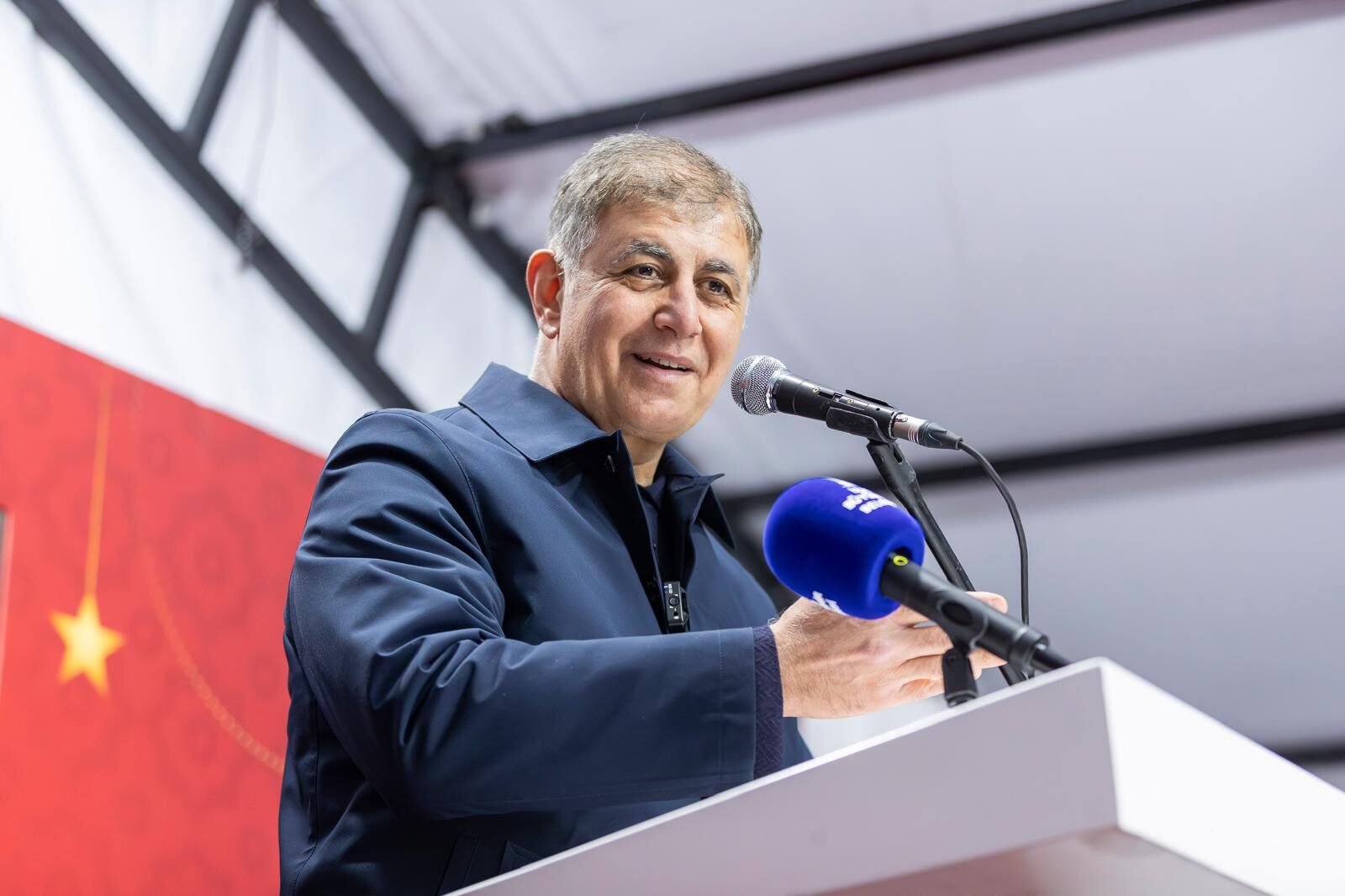 Tugay: Bu şehirde birbirine omuz veren kocaman bir aile var