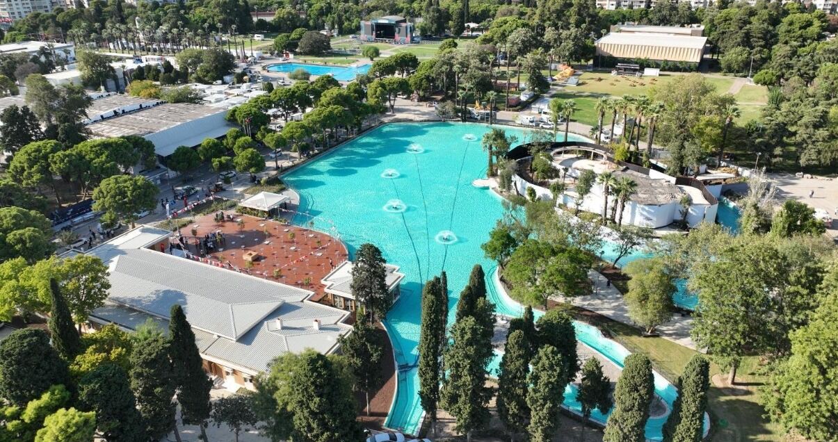 Kültürpark’ın altın çağı: Göl Gazinosu ve Mogambo yeniden ışıldıyor