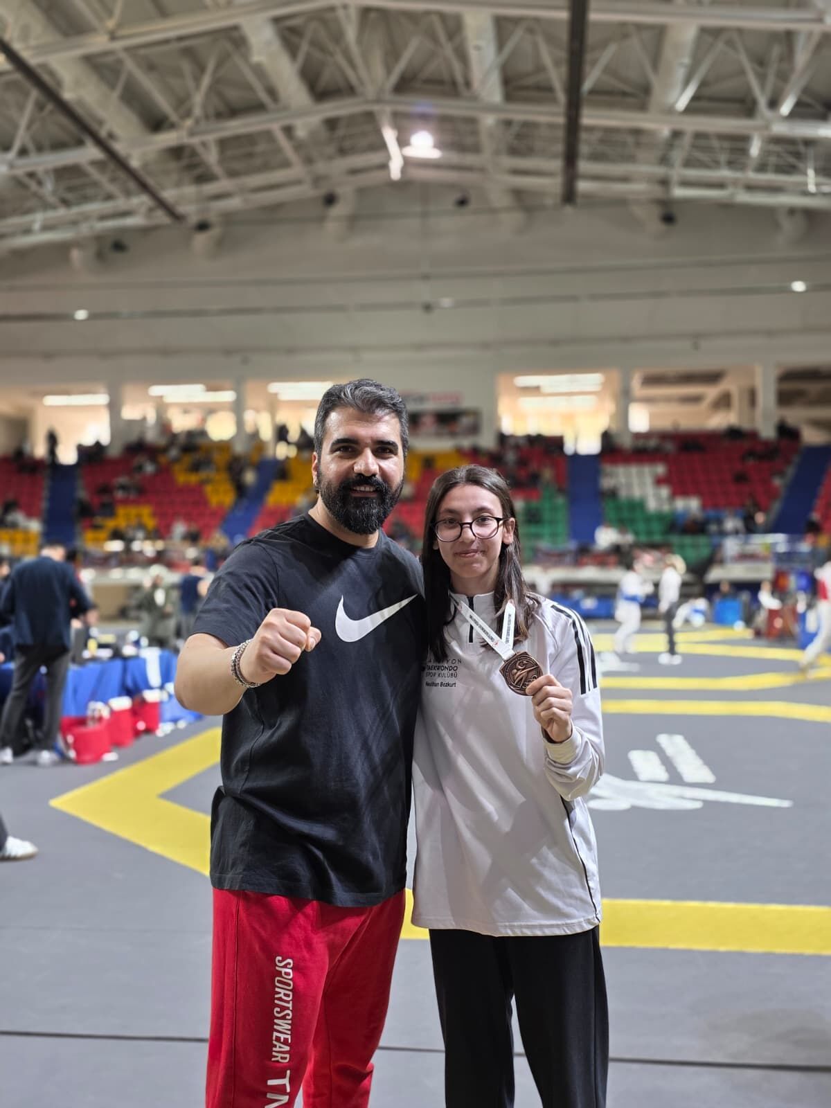 Başarının görünmez kahramanı: Ahmet Özken