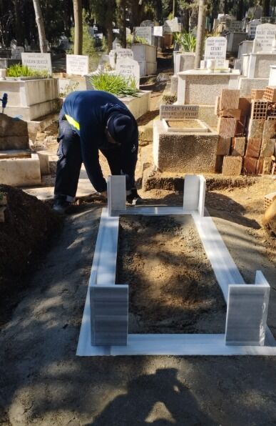 63 mezarda hasar tespit edildi: 12’si tamamen yenilendi