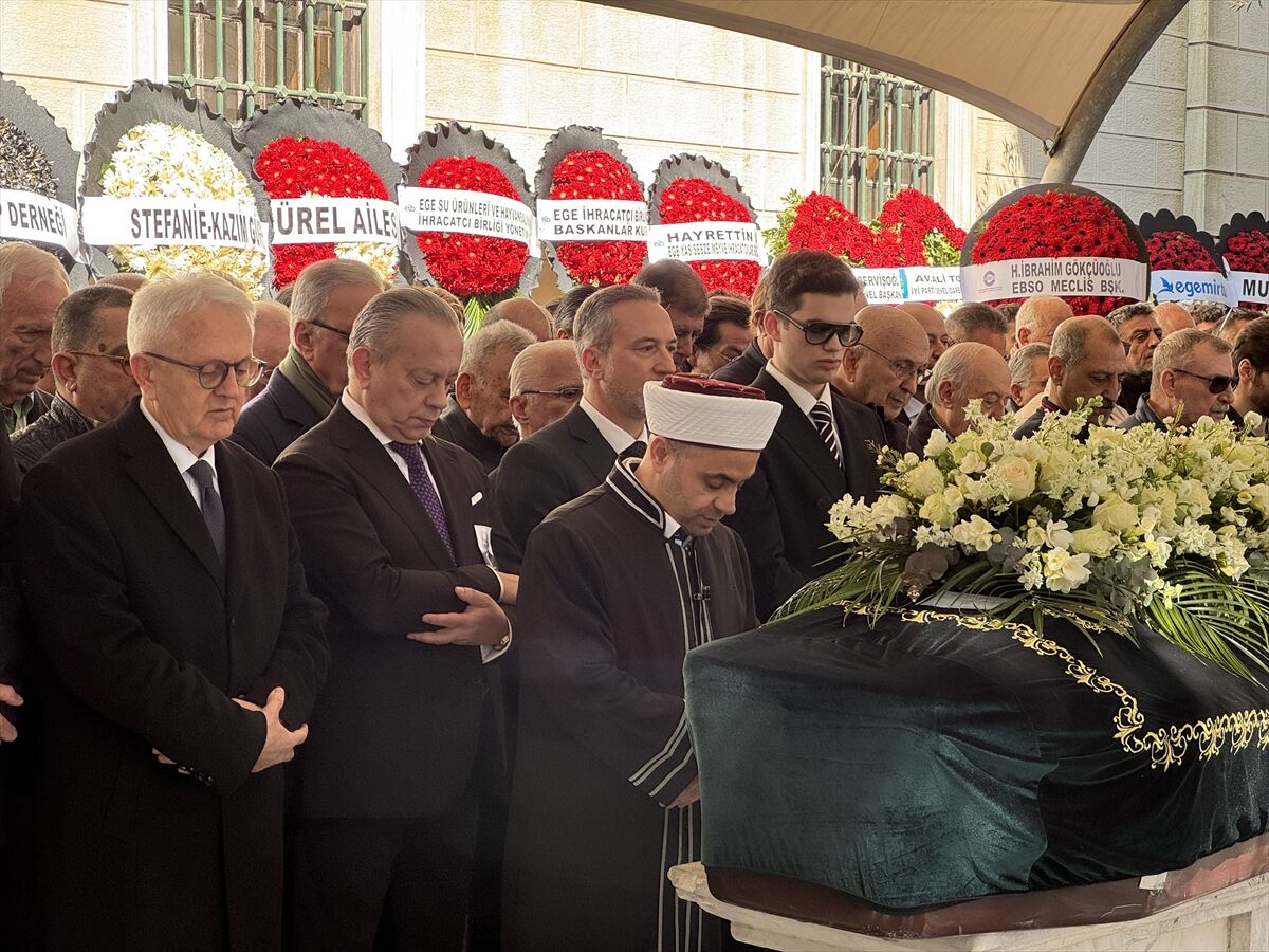 Alsancak Hocazade Camisi’nde veda töreni