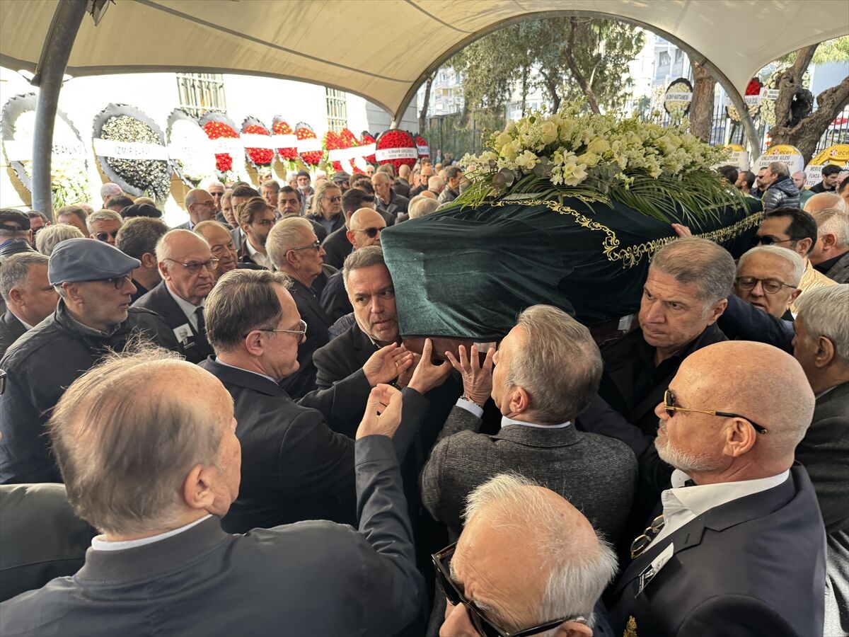 Aile kabristanlığında toprağa verildi