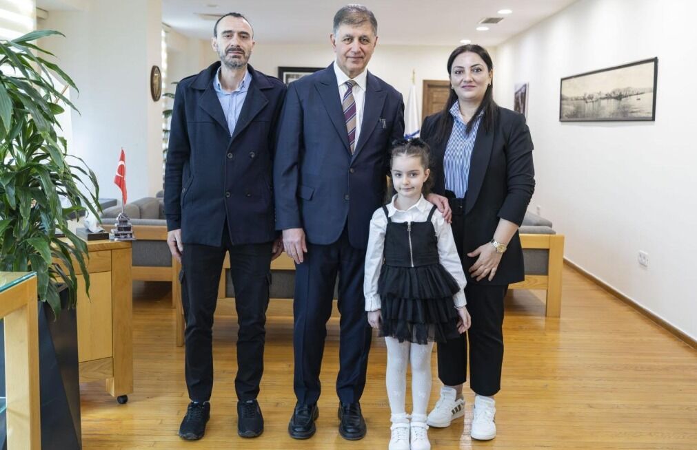 İstiklal ruhu İzmir’de 105. yıl gururuyla yankılandı