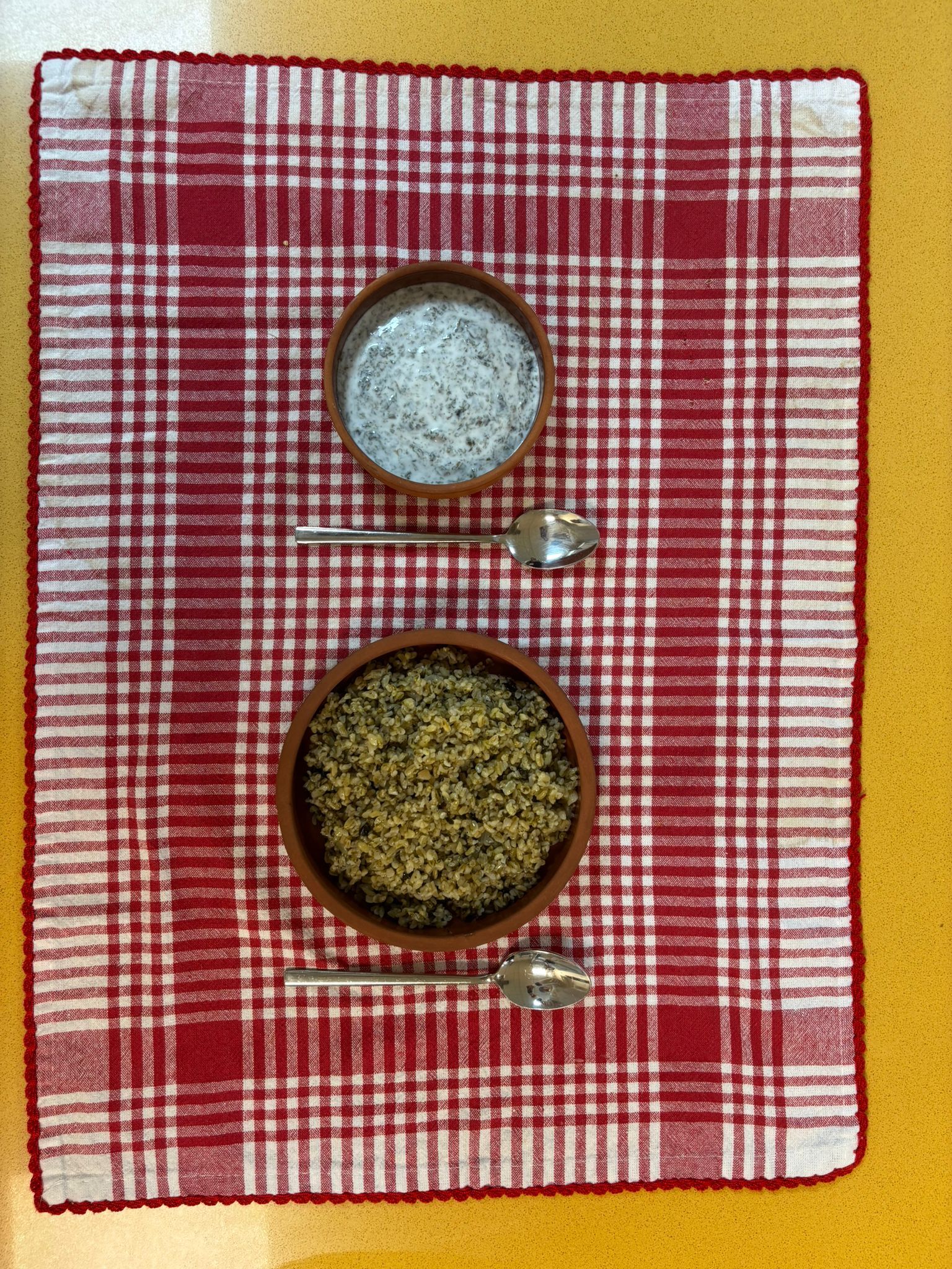 Algli Bulgur Pilavı ve deniz esintili cacık