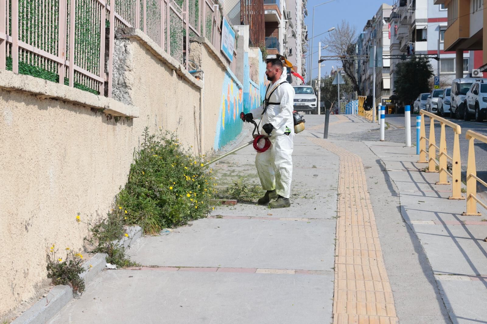Güvenli ve temiz bir şehir görünümü