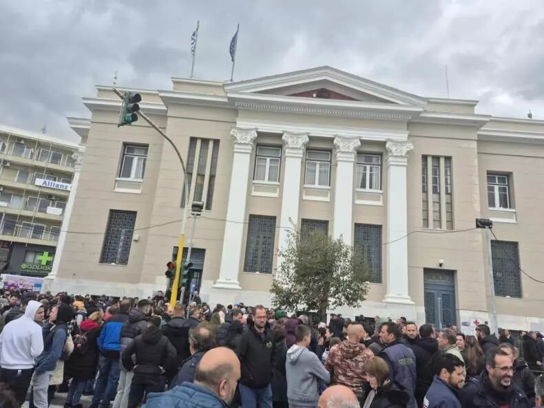 M I D I L L I A D A S I’ N D A M A H S U R K A L A N T U R K T U R I 1223797 363870