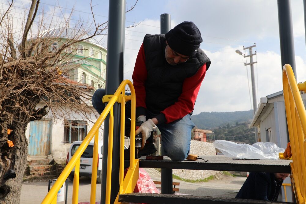 Afetin izleri silindi, Park Modernize edildi