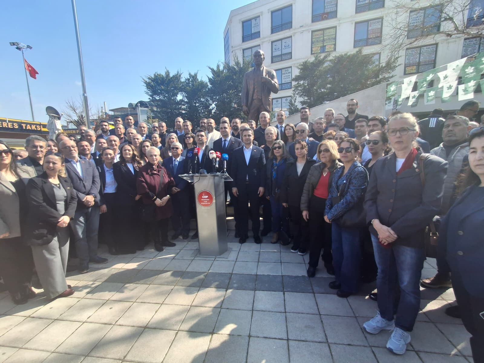 “Bu sosyal gerilimi görmek istemiyorlar”