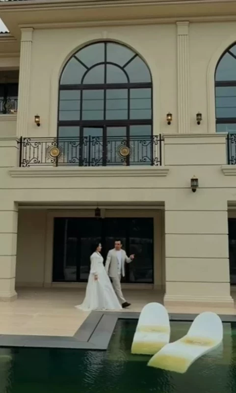 Özlem Öz Yeni Evi 1-1