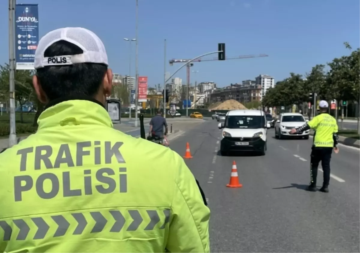 Plakada Qr Kod Karekod Zorunlu Mu 19632023 2415 Amp