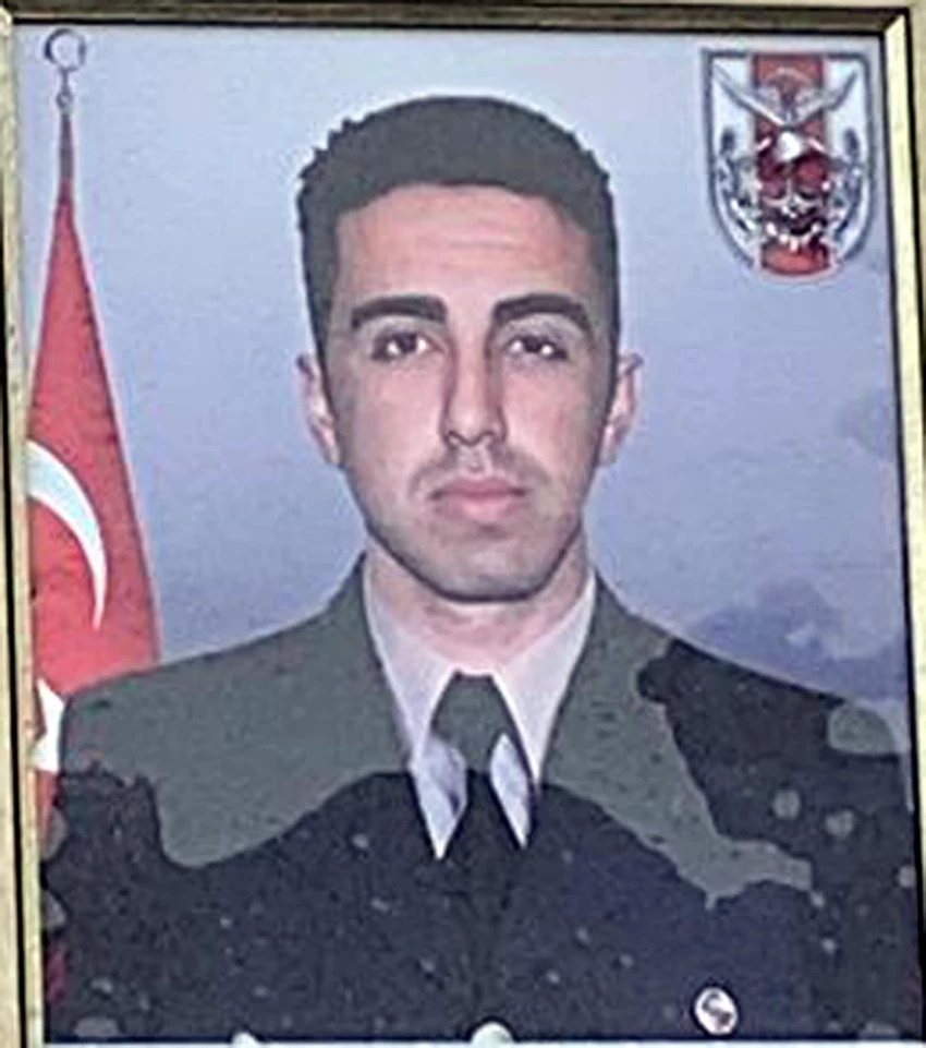 Şehit Ulaştırma Uzman Çavuş Selman Akarsel