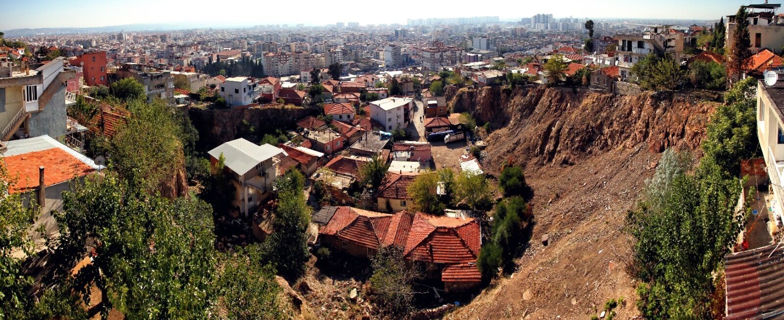 Cumhuriyet Mahallesi’nde 13 yıllık düğüm çözüldü