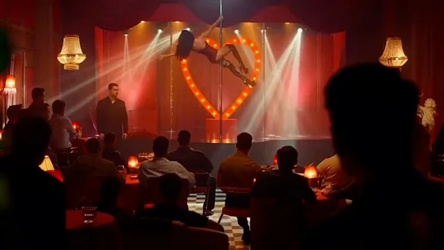 Tuba Büyüküstün Direk Dansçısı 2