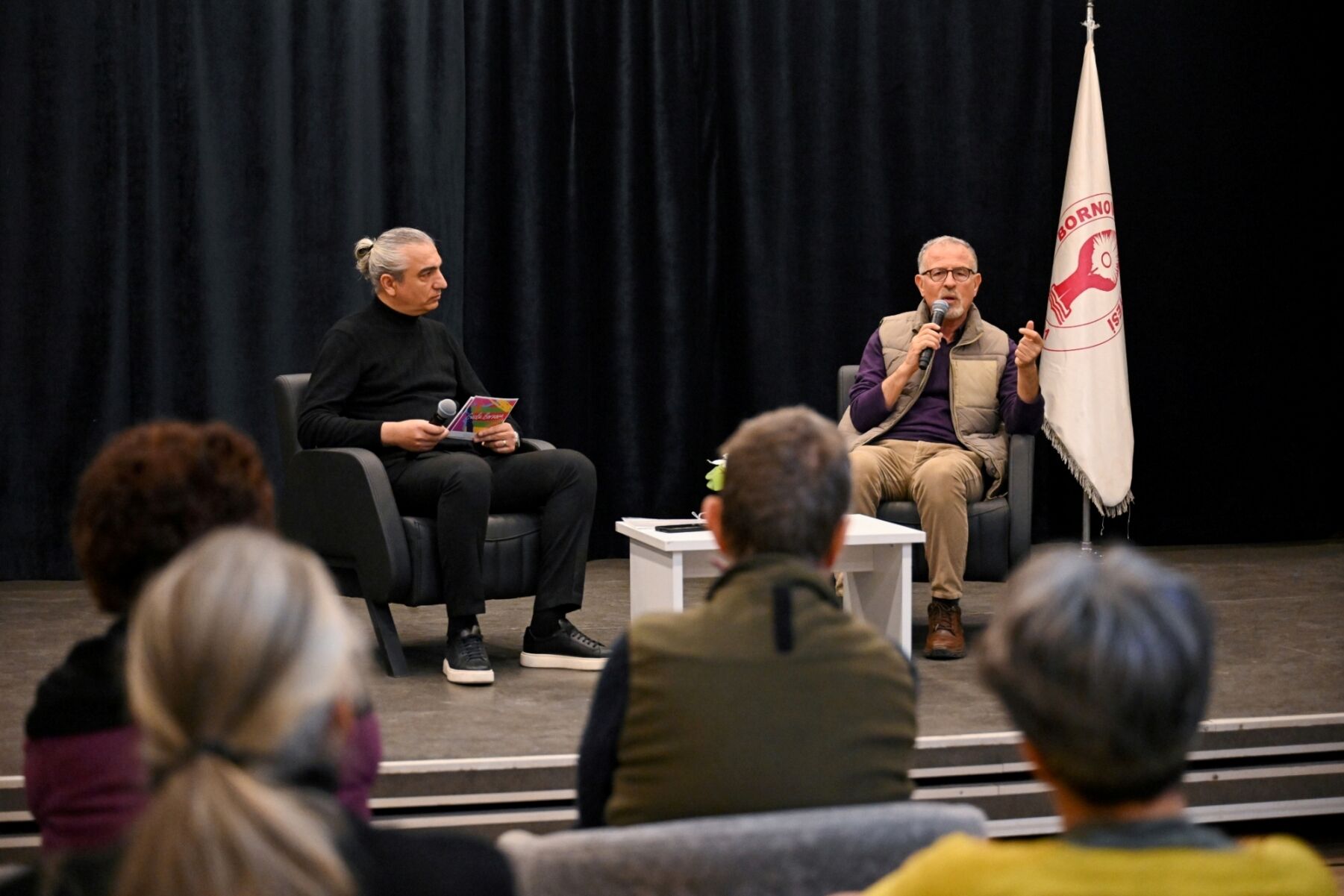 Büyük aşklar, büyük şiirler: Bornova’da duygusal bir söyleşi-1