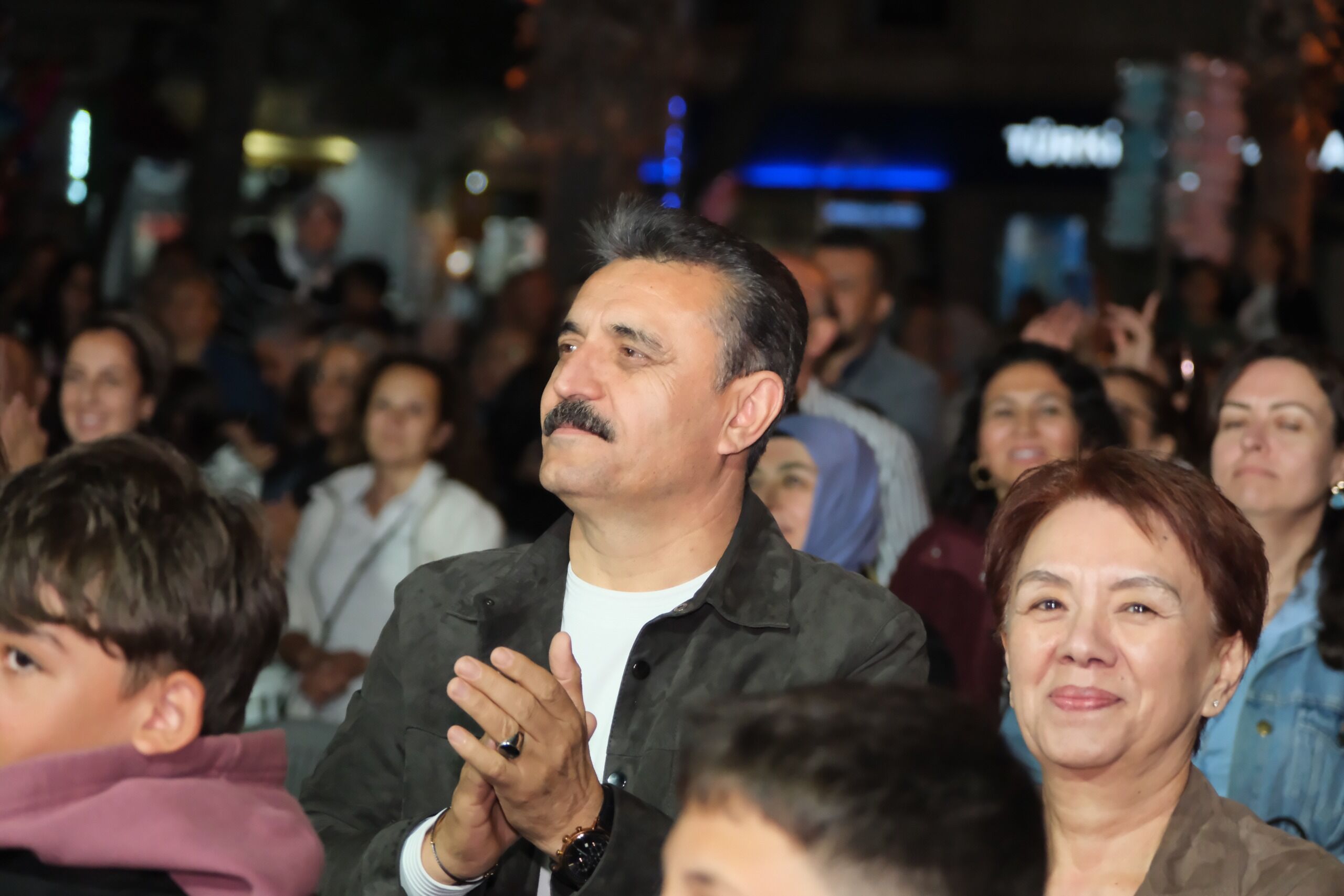 Dikili’de sanatın yeni adresi belli oldu: Başkan Kırgöz’den büyük müjde!-1