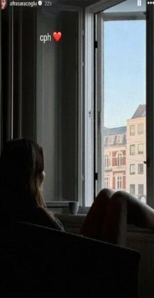 Afra Saraçoğlu (24)